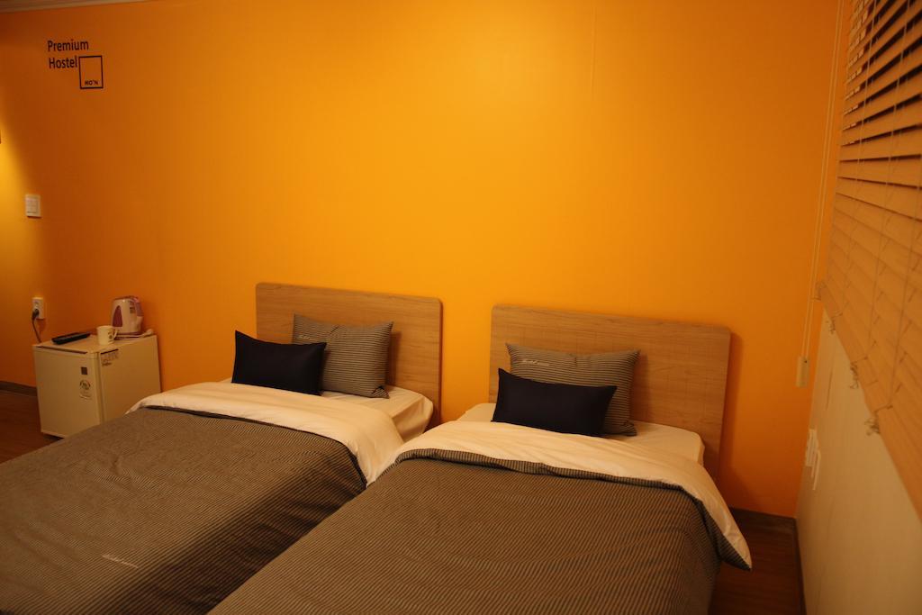 Moon Hostel Szöul Szoba fotó