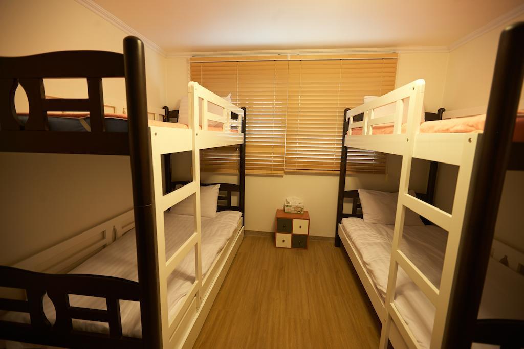 Moon Hostel Szöul Szoba fotó